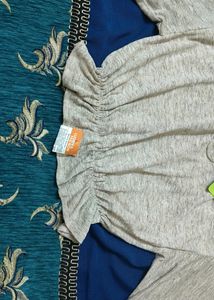 Brand New Crop Top 30 Off On Shipping