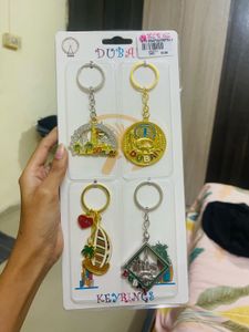 Dubai Keychain Souvenir Set