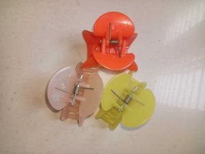 3 Colorful Hair Clutcher