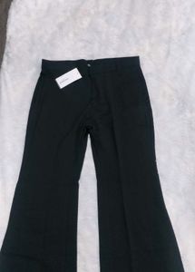 🔥Brand New AAHWAN Low Waist Flared Trouser🔥
