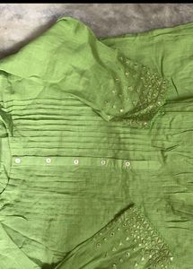 Two pretty handwork green and pink kurtis