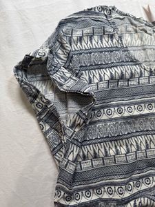 Patterned Short Sleeve Top
