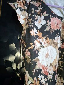 Floral V-Neck Top