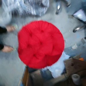 Red Round Papasan Cushion brand new condition Unus