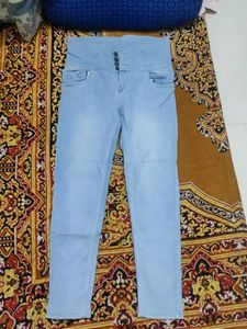 High Waist Jeans