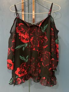 Floral Print Cold Shoulder Top