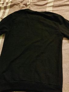 Black Sweatshirt Medium Sizd