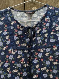 Floral Blue Top 💙