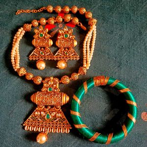 Jewellery Set