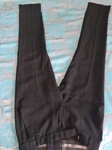 Size 30 Lenght40 Classic Black Trousers