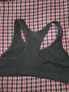 sports bra
