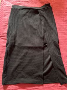Slit Black Skirt