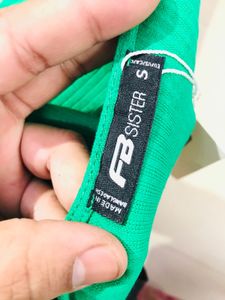 Stylish Green Ribbed Crop Tank Top – Size S