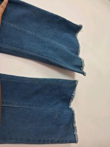 Boot-cut Jeans