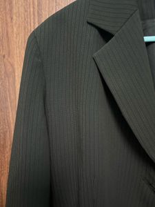 Anne Klein Cropped Blazer