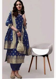A Royal Blue 💙 Suit Set