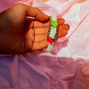 Floral Pearl Bracelet