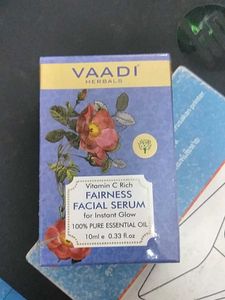 Vaadi Herbals Facial Serum