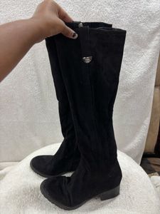 Black Boots