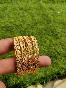 Golden Bangles - Set of 4