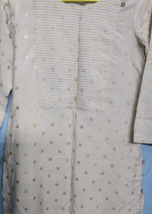 Avassa Elegant Women&#39;s Kurta - XS