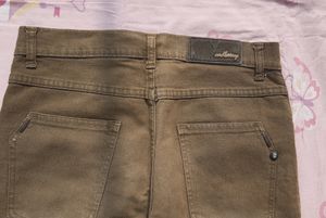 I&#39;ve 17 New Jeans At 150-200 Rupees