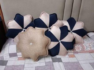 Star Shaped Cushion Cover