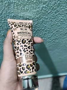 Dubai 5 In 1 Bb Cream