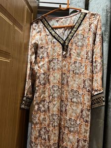 Beautiful  Kurta With Black Velvet Lace