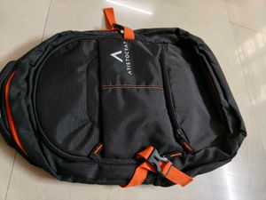 Aristocrat Laptop Bag New With Tag Rain Cover