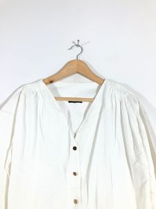 Off White Casual Top(Women’s)