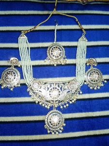 Jewellery Set