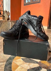 Nike Air Max SC Black Leather Shoes