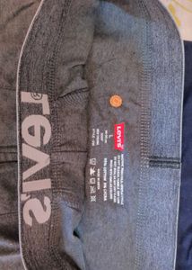 Levi&#39;s TRUNK