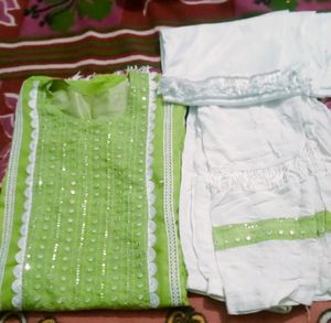 Very Beautiful Embroidered Kaftan 3 Pcs Dress