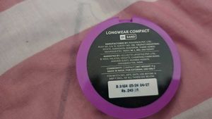 Long Wear Compact