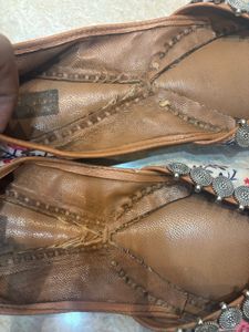Anouk Floral Juttis with Silver Embellishments