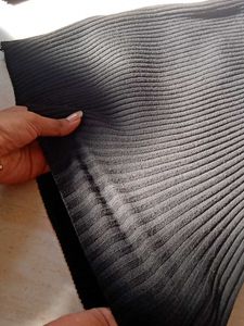 Stylish Black &amp; White Knit Top