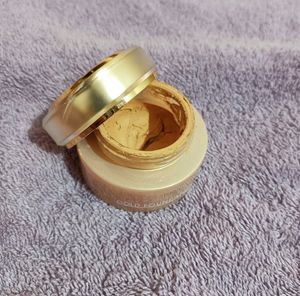 CEMERA Gold Foundation Matte