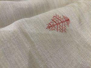 🆕 Linen Ivory Shimmery Saree