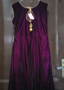 Elegant Purple Ethnic Gown