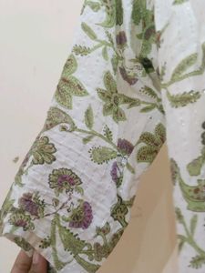 Short Kurti