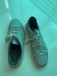 Simple Blue Sneakers