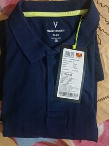 Van Heusen Flex Polo - Navy, Size L New With Tag