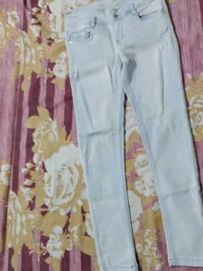 Light Wash Denim Jeans