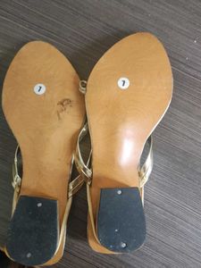 heels with hand bag
