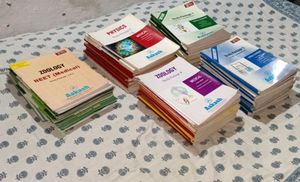 Neet & JEE Aakash Prep Big Set + Free Extra Books