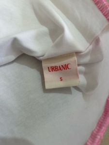 Sleeveless Fitted Crop Top