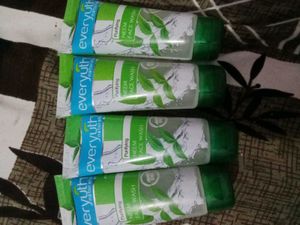 Everyuth Neem Face Wash (4)