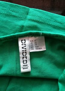 Halterneck V-neck top